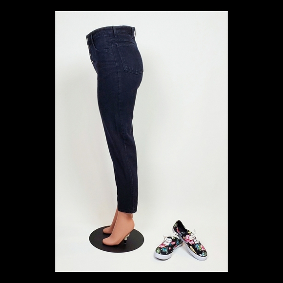 SOLD - Picture 4 of 12